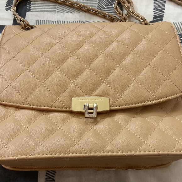 Charles n Keith - Picture 3 of 6